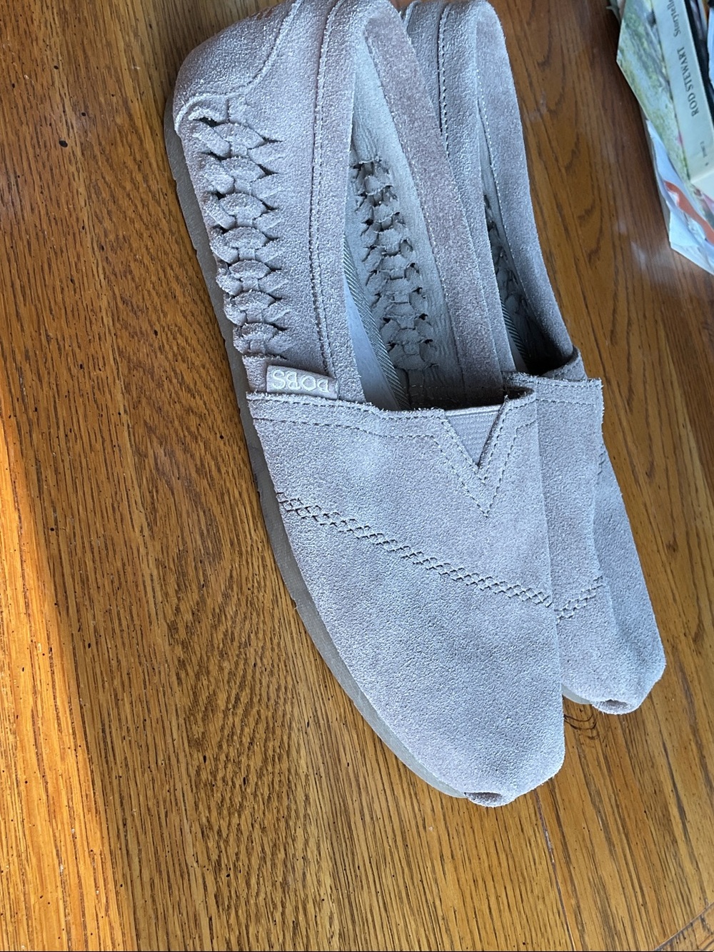 Skechers Women’s Slip-On Suede Loafers in Taupe Gray